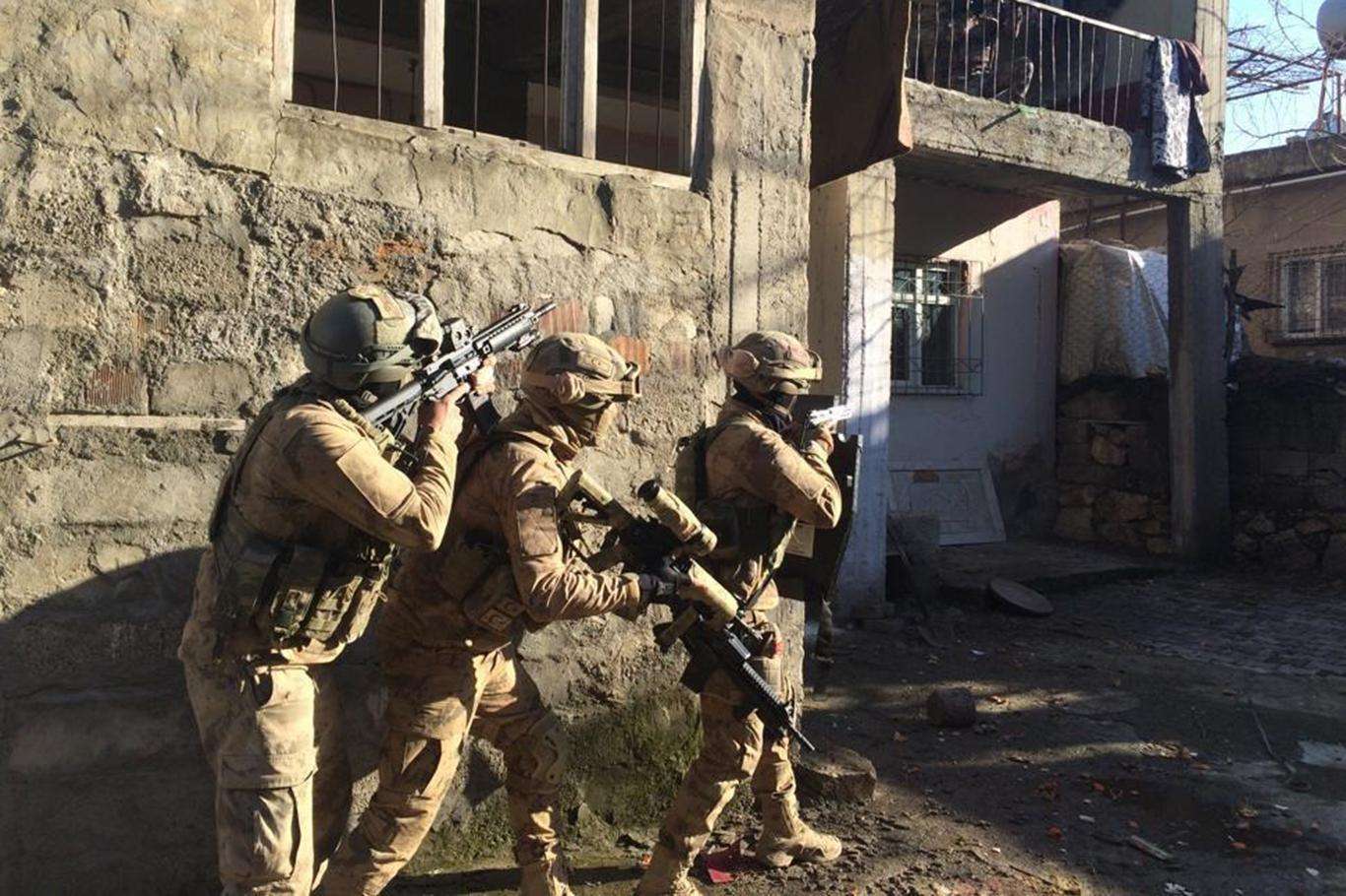 Mardin merkezli 4 ilde PKK operasyonu: 13 gözaltı